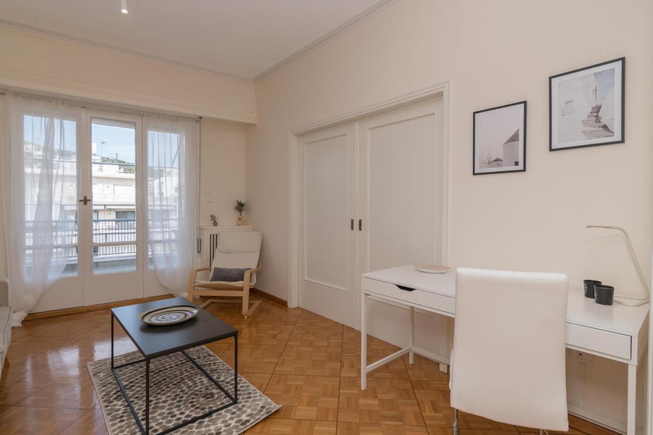Phaedrus Living: City Center Flat Michalakopoulou Atenas Exterior foto